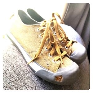 Keen Canvas Shoes